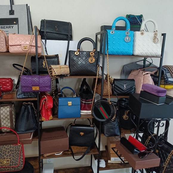 Like this item - Picture 2 of 5